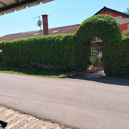 4222-3 For 2 Pers In *