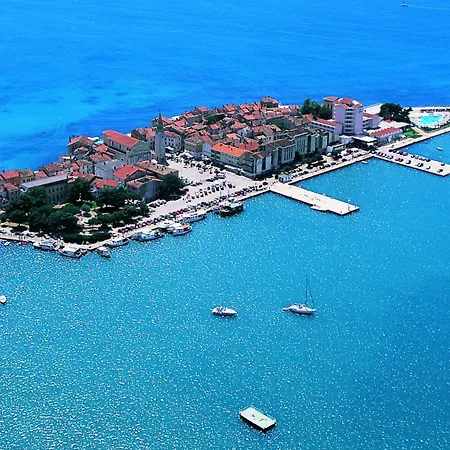 4222-3 For 2 Pers In Apartman *