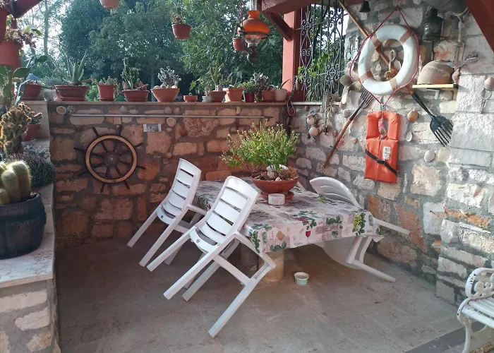 Apartman 4222-3 For 2 Pers In Umag