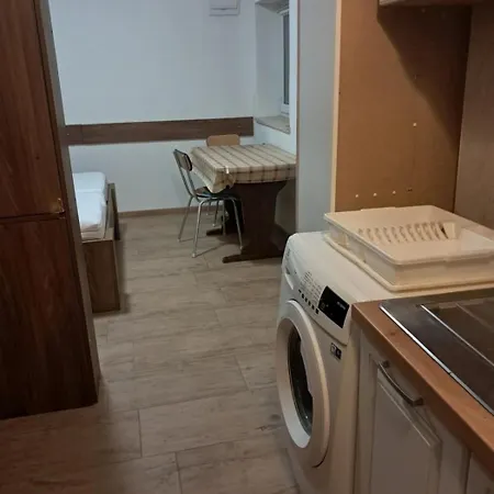 4222-3 For 2 Pers In アパート *